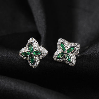 Brincos TS Iced Out Quatro Folhas Clover Emerald Studs