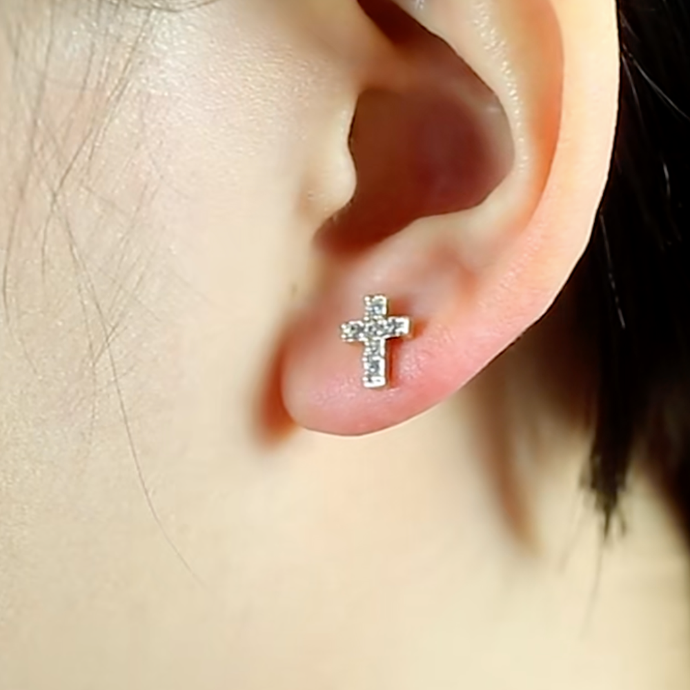 Brinco de Cruz Pequeno em Prata 925 (o par)