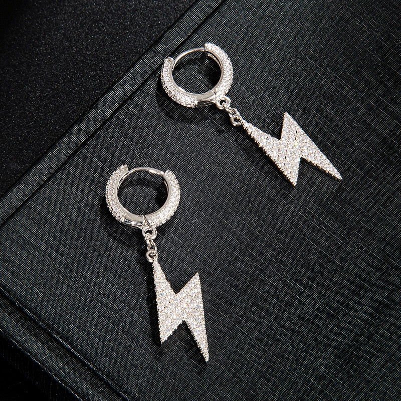 Brinco Masculino de Raio Ice Cravejado (o par)