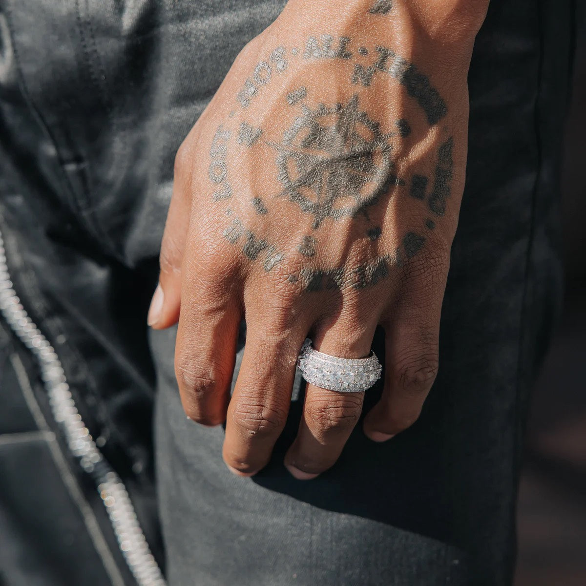 ANEL LAYERED DIAMOND