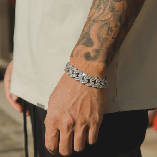 15MM PULSEIRA BAGUETTE CUBAN LINK