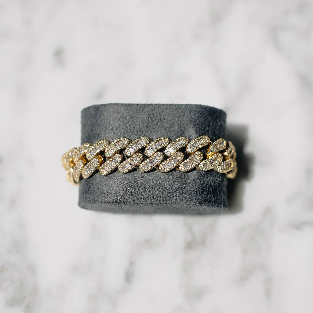 15MM PULSEIRA BAGUETTE CUBAN LINK - BANHADO A OURO 18K